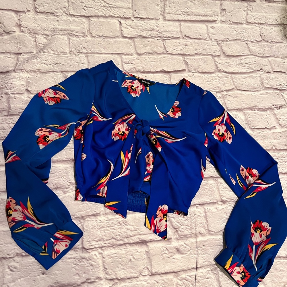 Express tropical satin blouse
